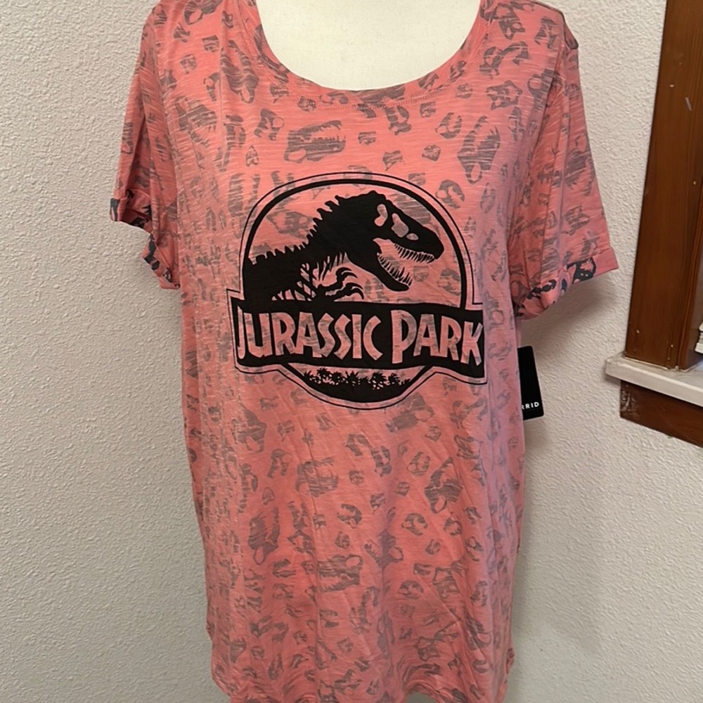 Torrid Jurassic Park Size 1 Tee